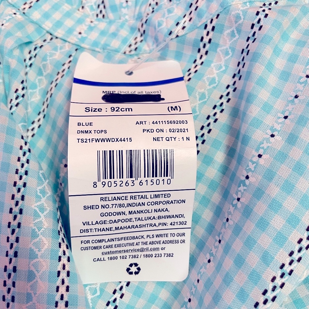Checked top in pleasant sky blue colour. Brand new with tag. - Picture 3 of 4